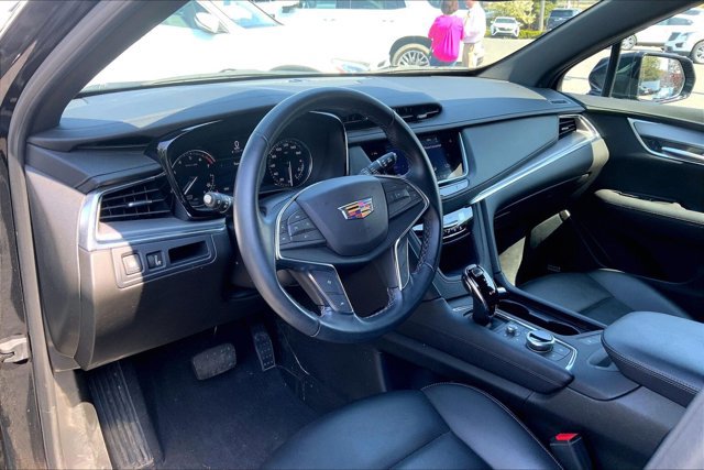 Used 2024 Cadillac XT5 Luxury w/ LPO, Floor Liner Package AWD/4WD image 14