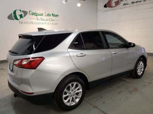 Used 2020 Chevrolet Equinox LS w/ LS Convenience Package image 6