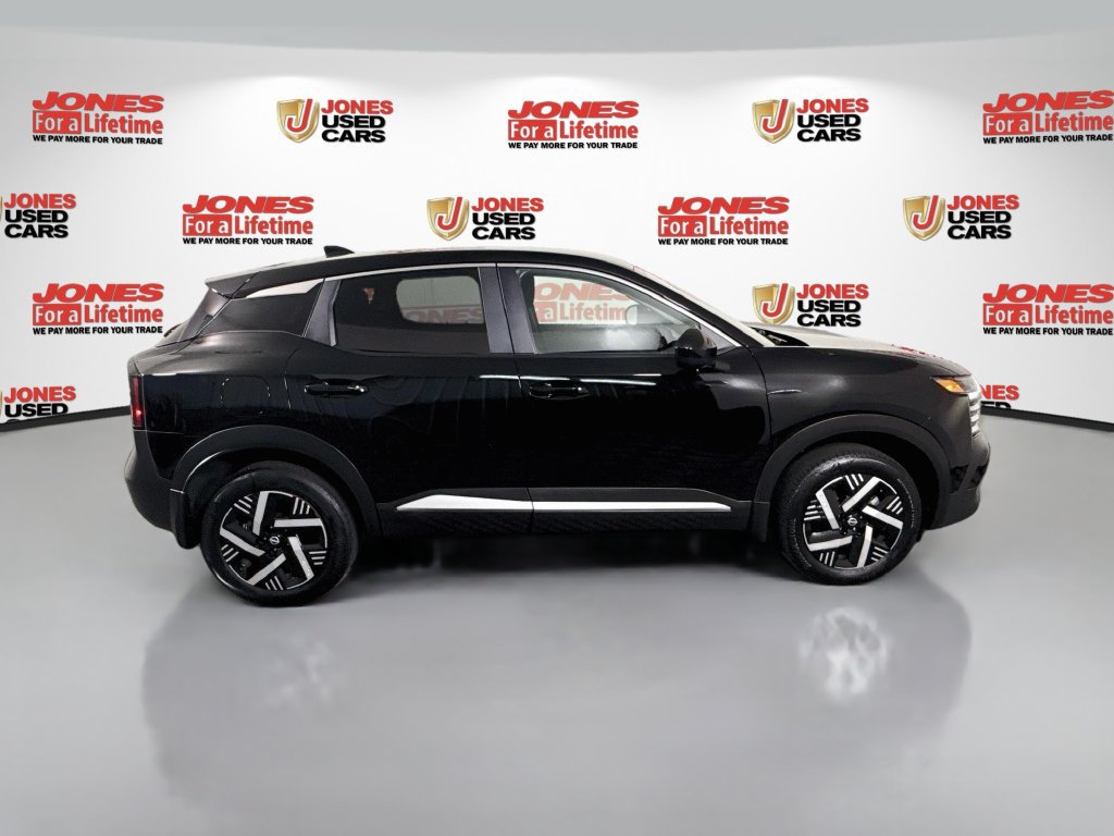 Certified 2025 Nissan Kicks SV FWD image 16