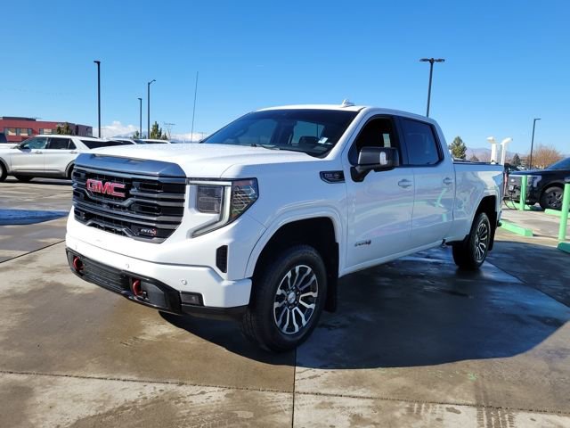 Used 2022 GMC Sierra 1500 AT4 w/ Sierra Safety Plus Package image 4
