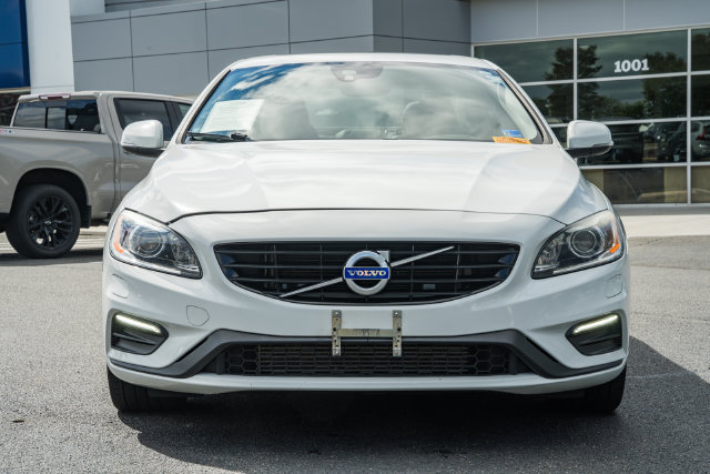 Used 2017 Volvo S60 T5 Dynamic w/ Protection Package FWD image 2