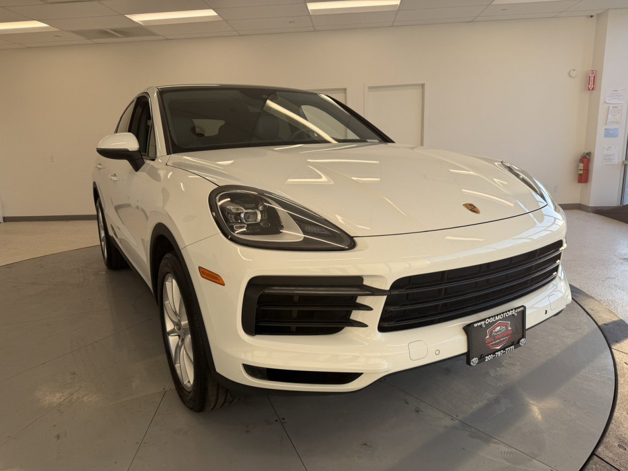 Used 2023 Porsche Cayenne Platinum Edition