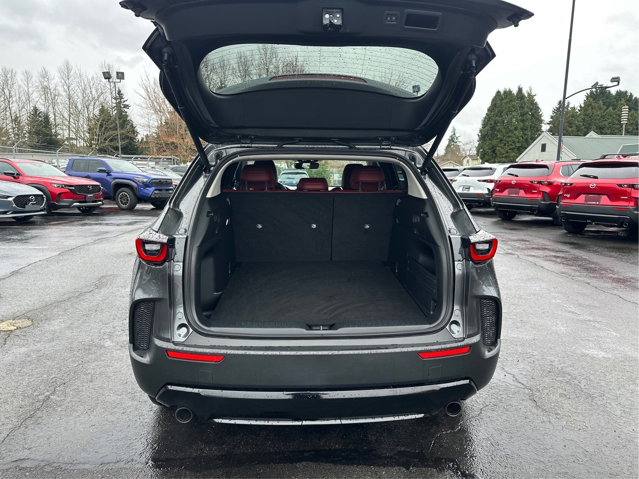 Certified 2025 MAZDA CX-50 AWD 2.5 Hybrid w/ Premium Pkg image 11