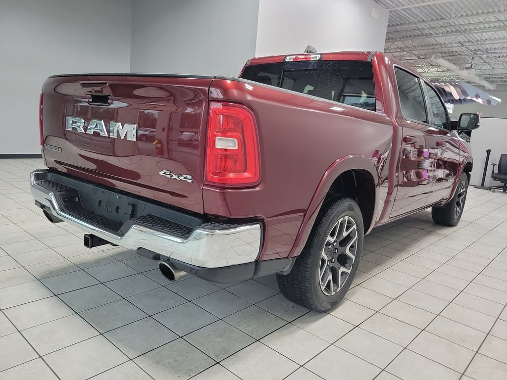 Used 2025 RAM 1500 Laramie AWD/4WD image 12