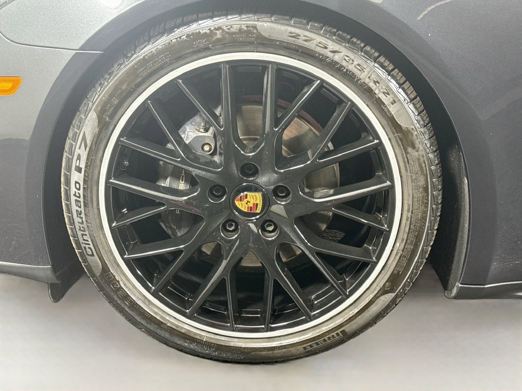 Used 2023 Porsche Panamera 4 Platinum Edition AWD/4WD image 36