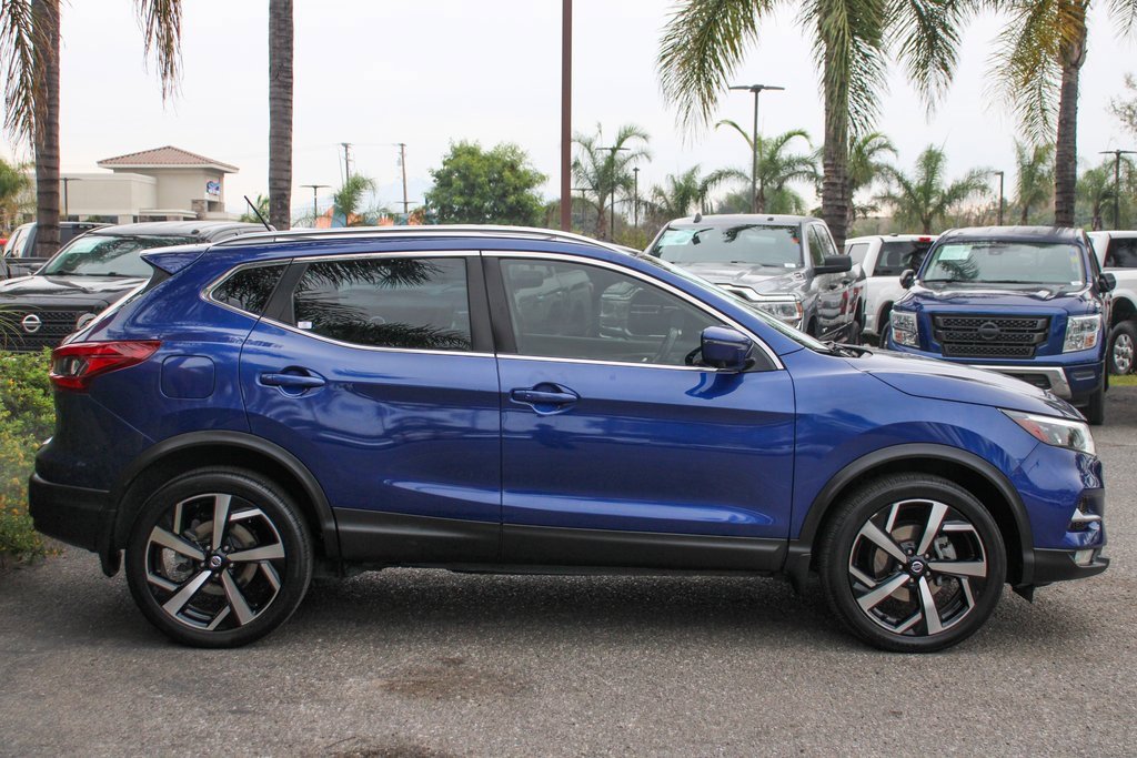 Used 2020 Nissan Rogue Sport SL w/ Premium Package image 10