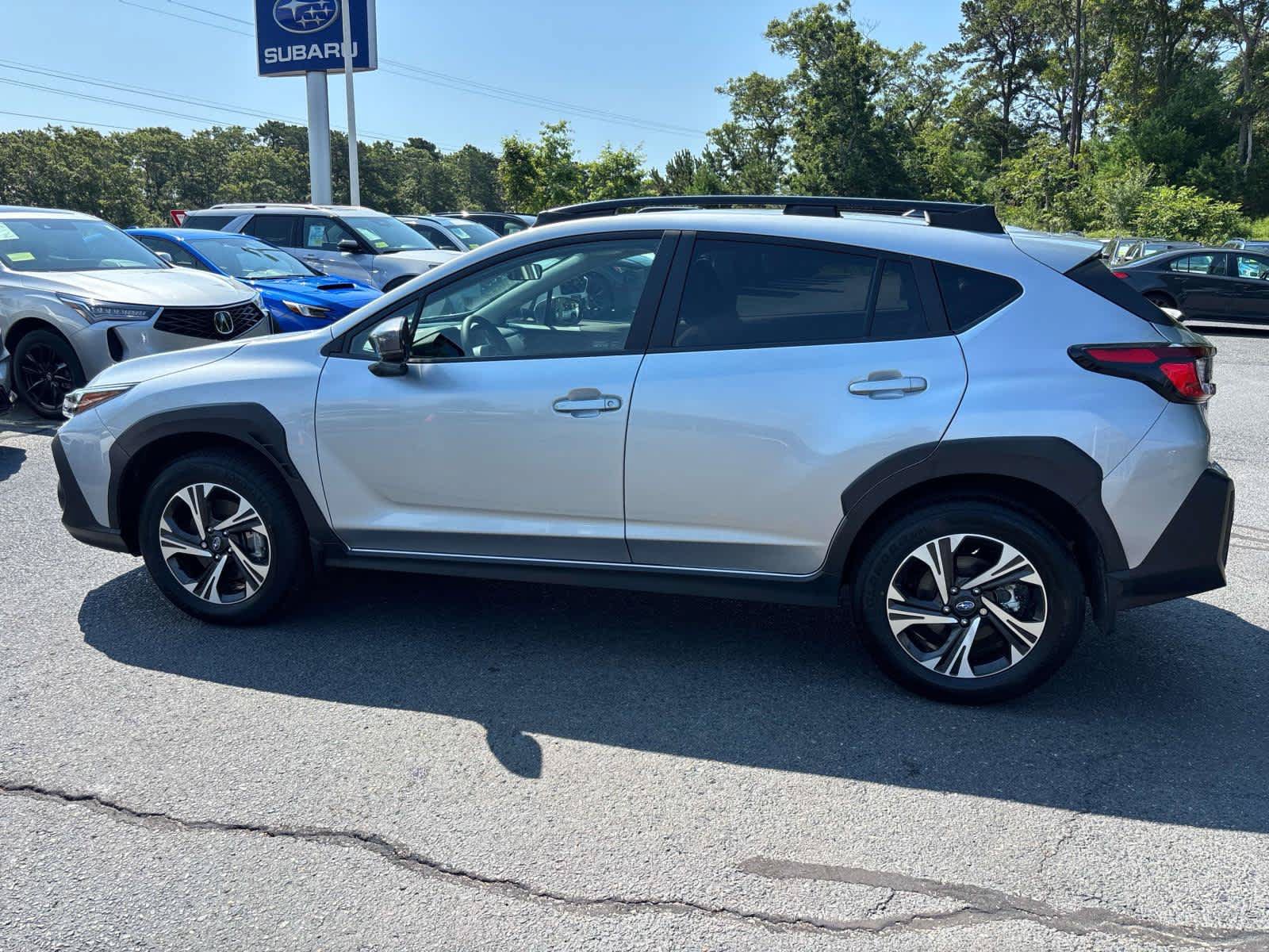 Used 2026 Subaru Crosstrek 2.5i Premium AWD/4WD image 6