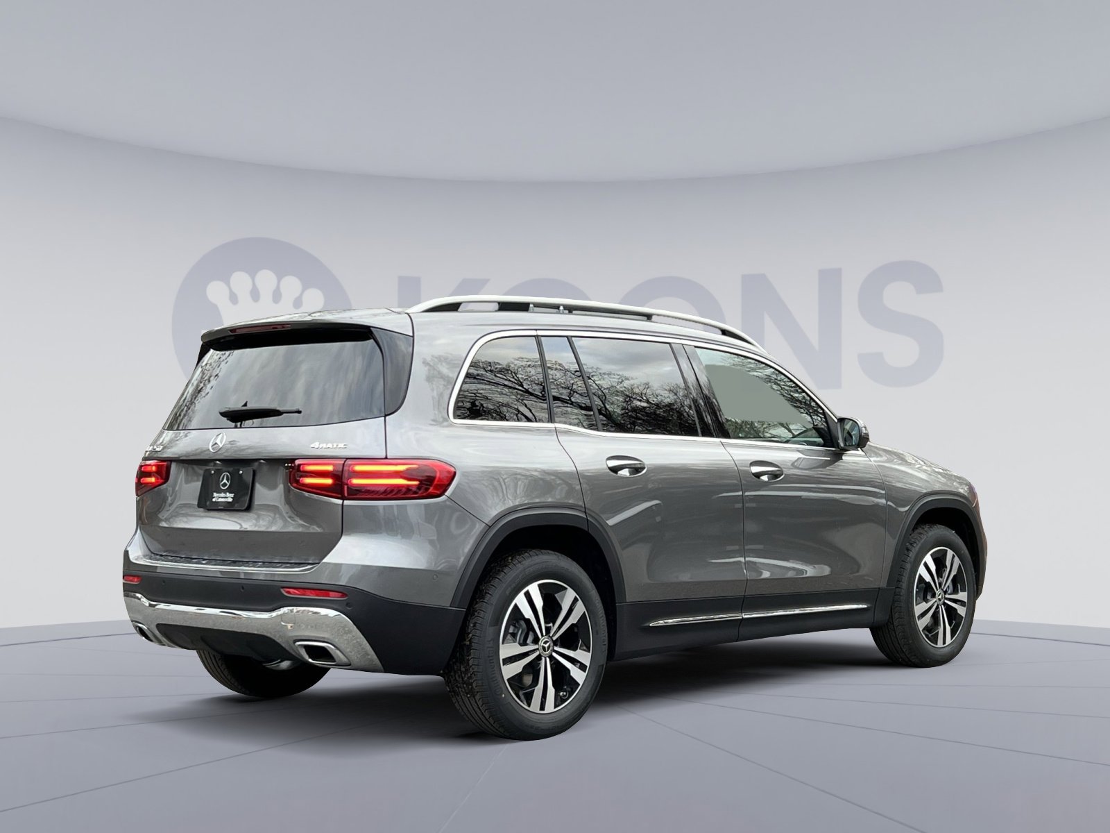 New 2026 Mercedes-Benz GLB 250 4MATIC image 5