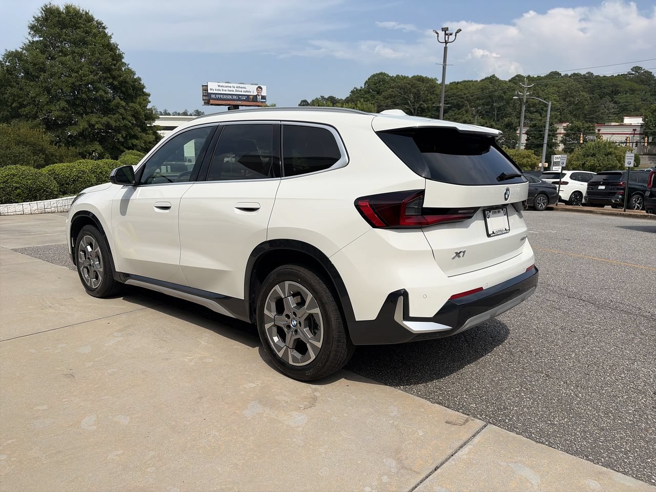 Used 2024 BMW X1 xDrive28i w/ Convenience Package AWD/4WD image 6
