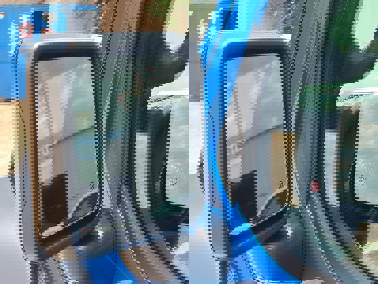 New 2025 Jeep Wrangler Unlimited Rubicon w/ Technology Group image 17