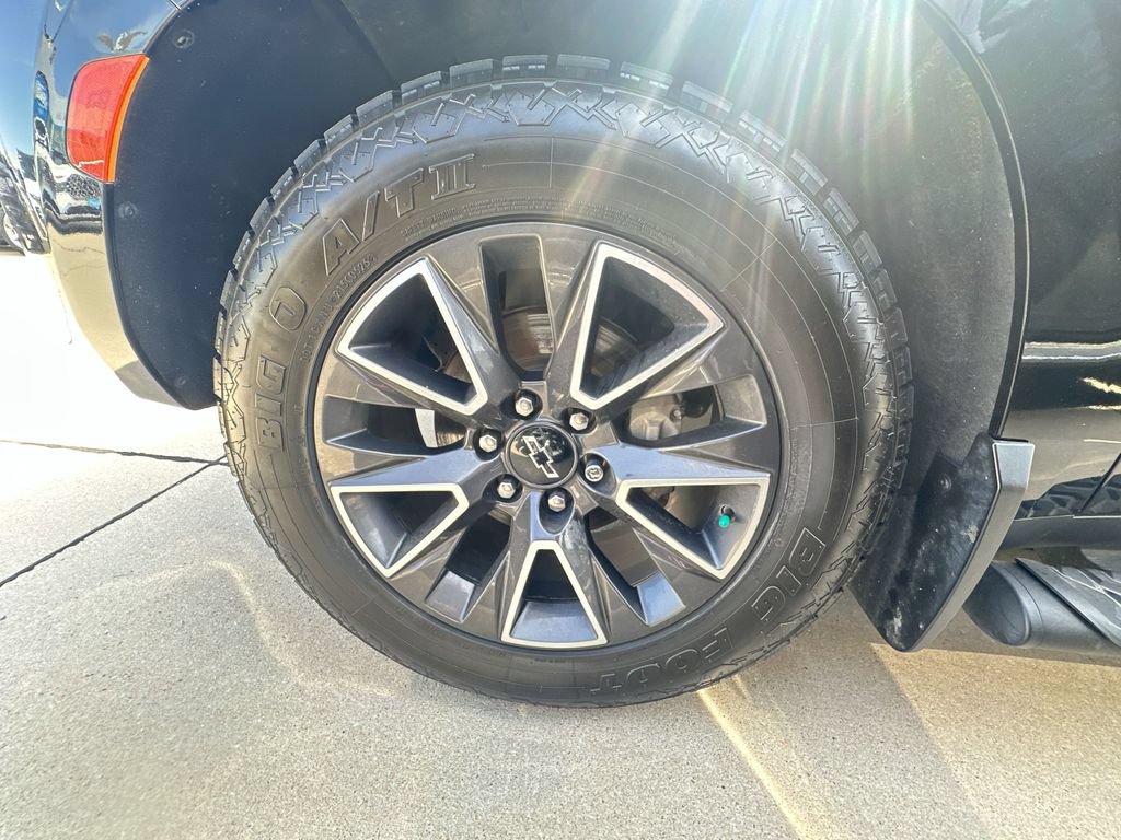 Certified 2021 Chevrolet Tahoe Z71 w/ Z71 Off-Road Package AWD/4WD image 34