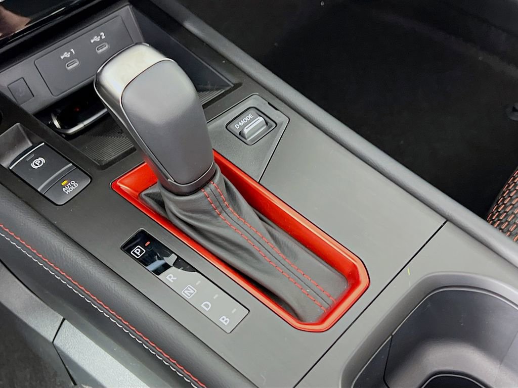 New 2026 Nissan Kicks SR AWD/4WD image 15