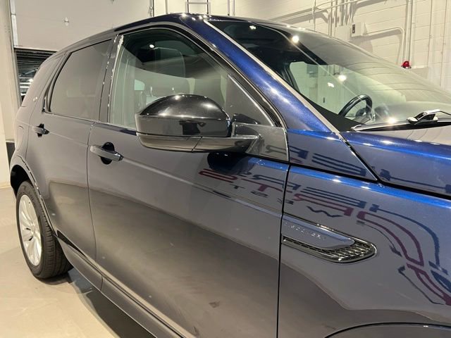 Used 2022 Land Rover Discovery Sport S R-Dynamic image 5