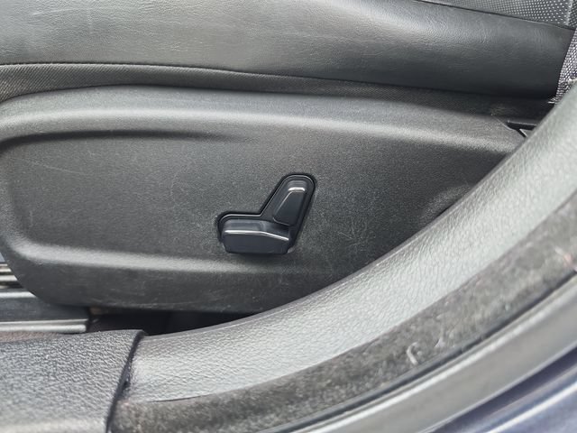 Used 2016 Chrysler 300 C w/ Safetytec Group II RWD image 18