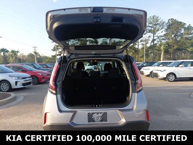 Certified 2025 Kia Soul LX image 23