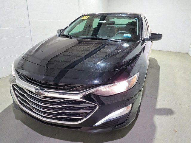 Used 2021 Chevrolet Malibu LT image 16