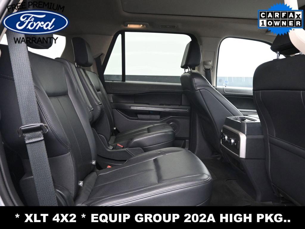 Used 2024 Ford Expedition XLT image 16