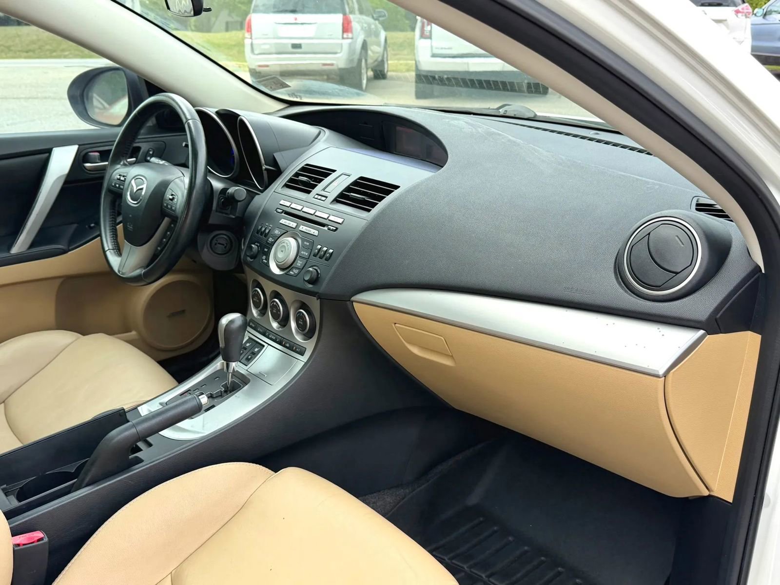 Used 2010 MAZDA MAZDA3 s Grand Touring FWD image 22