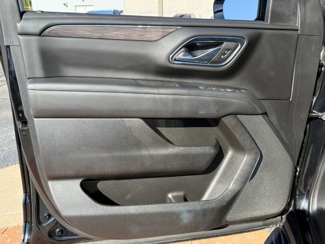 Used 2023 Chevrolet Tahoe LS w/ Driver Alert Package image 8
