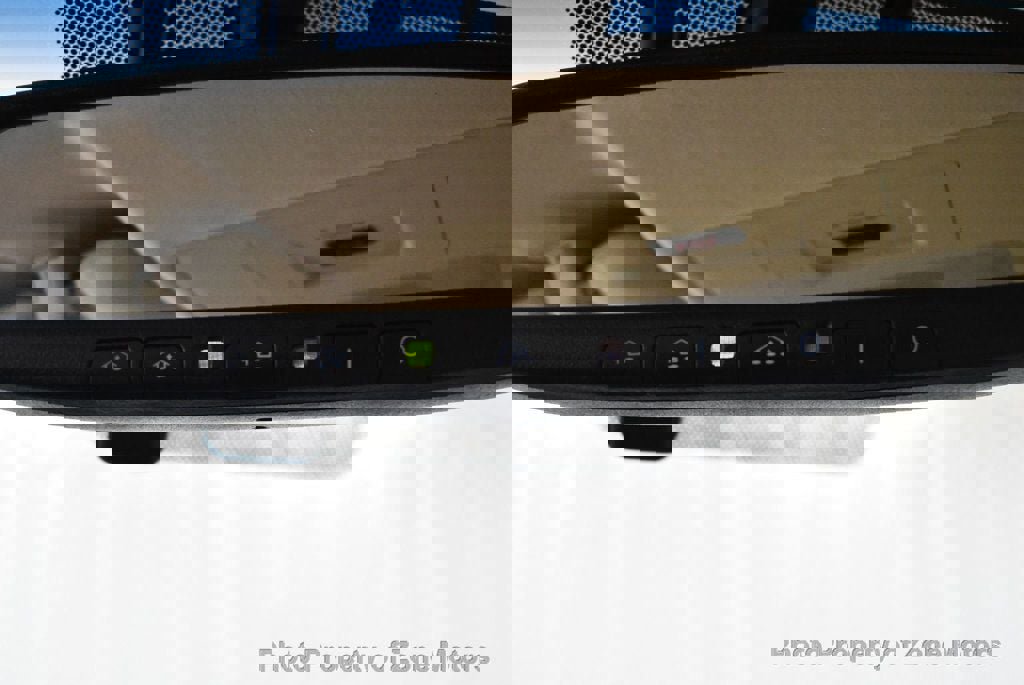 Used 2013 Lexus ES 300h image 53