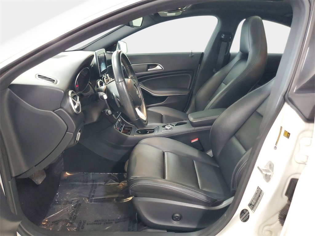 Used 2016 Mercedes-Benz CLA 250 4MATIC image 9