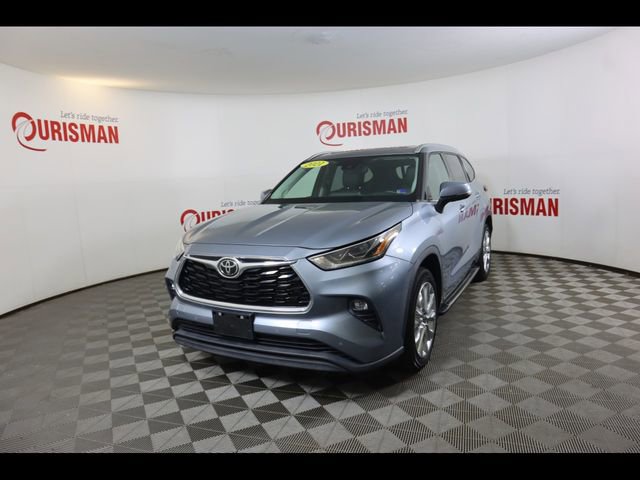 Used 2021 Toyota Highlander Limited image 1
