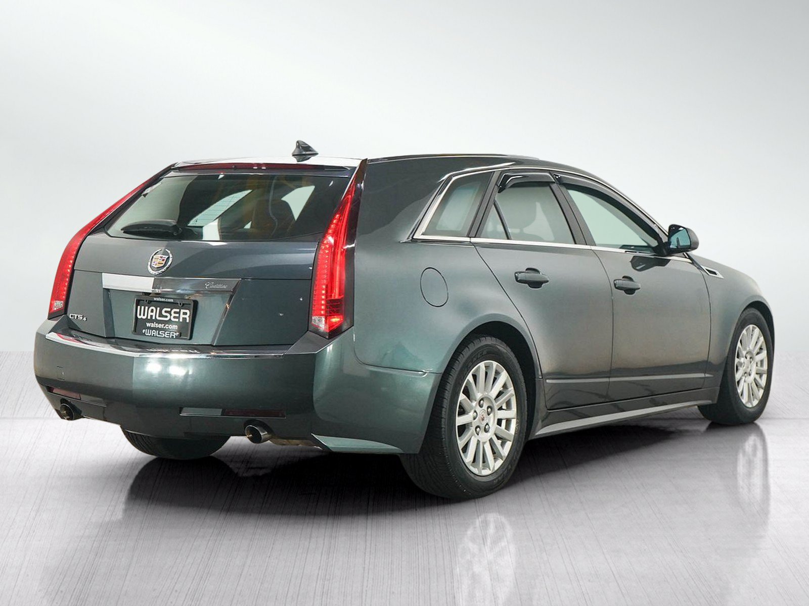 Used 2011 Cadillac CTS Luxury AWD/4WD image 5