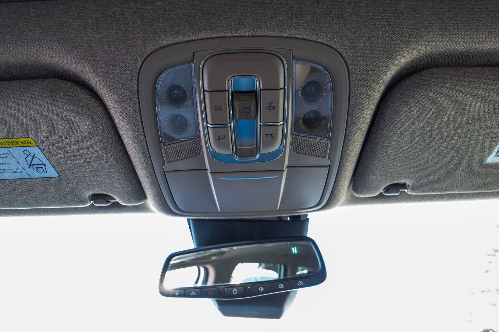 Used 2019 Hyundai Santa Fe AWD image 34