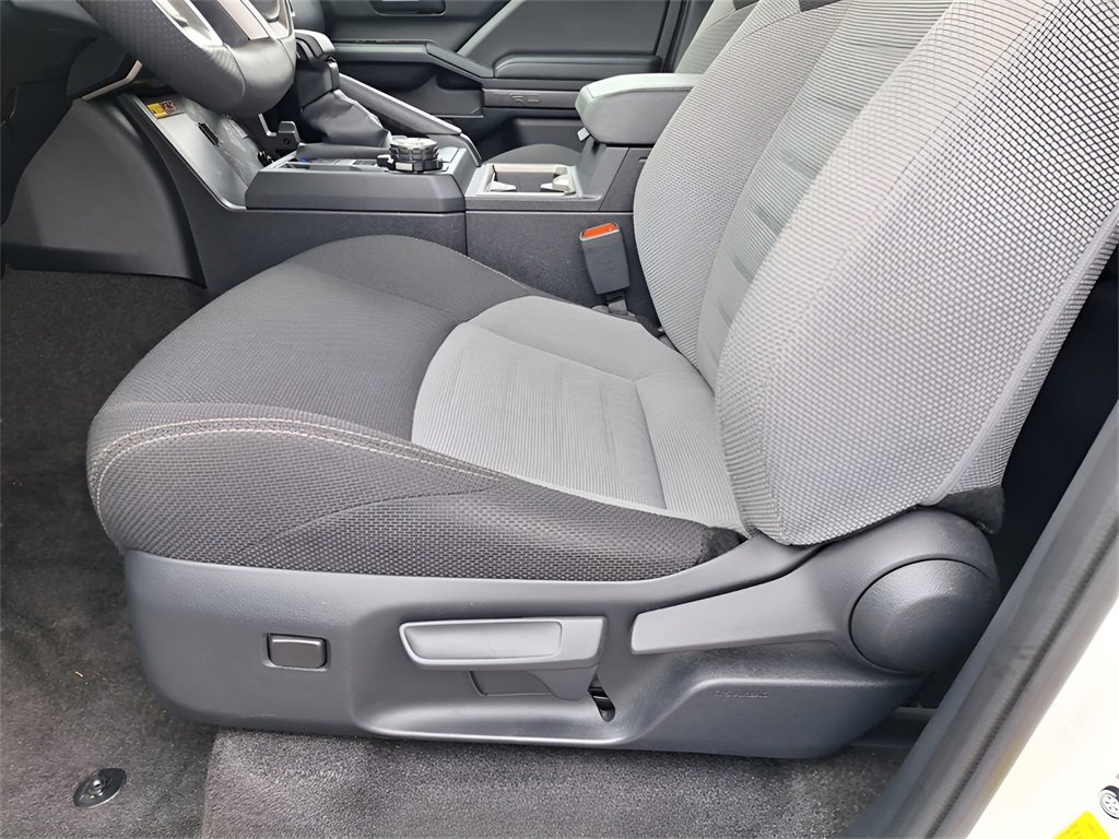 Used 2025 Toyota 4Runner TRD Off-Road image 20