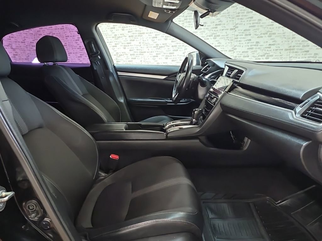 Used 2020 Honda Civic Sport image 9