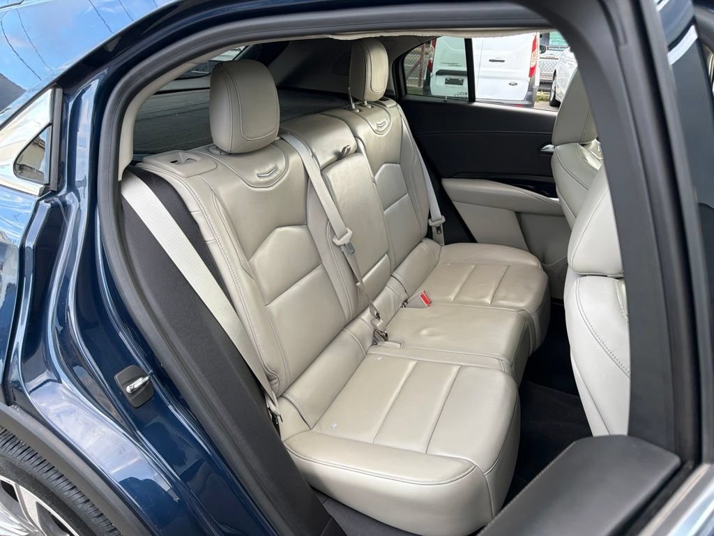 Used 2019 Cadillac XT4 Premium Luxury w/ Technology Package AWD/4WD image 12