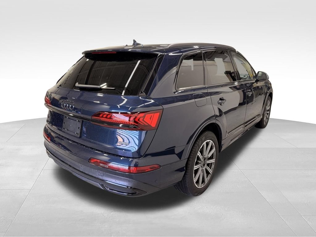 Used 2023 Audi Q7 2.0T Premium Plus w/ Premium Plus Package AWD/4WD image 6