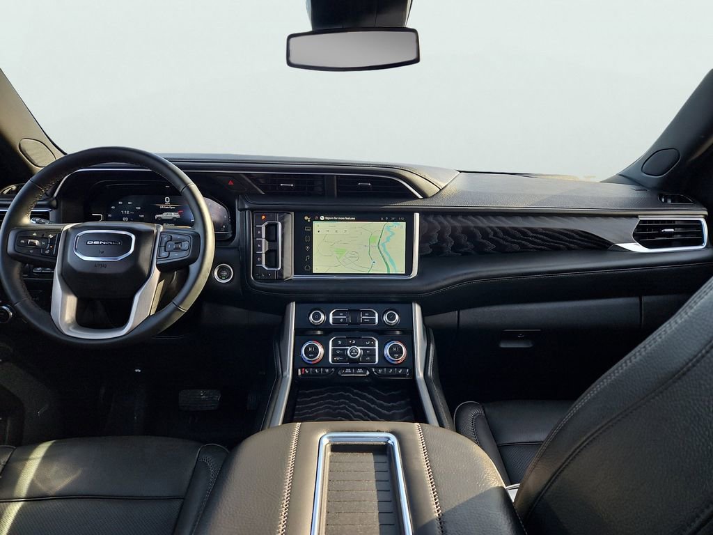 Used 2024 GMC Yukon Denali w/ Max Trailering Package image 11