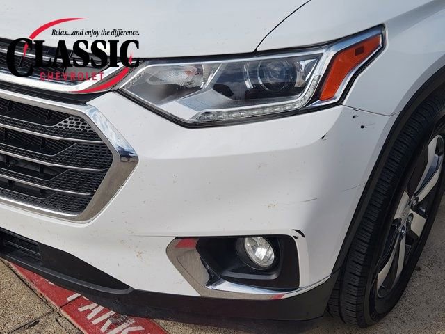Used 2020 Chevrolet Traverse LT w/ LT Premium Package image 11