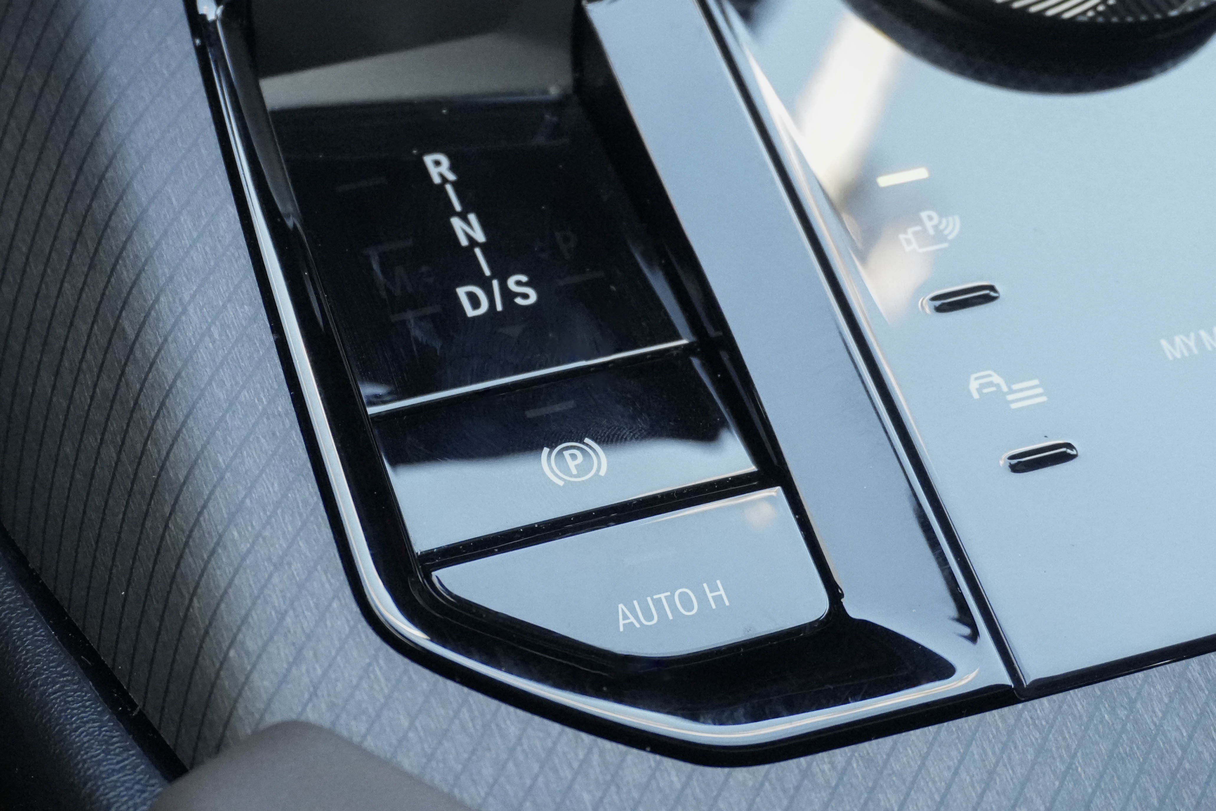 Certified 2025 BMW X3 xDrive30i image 30