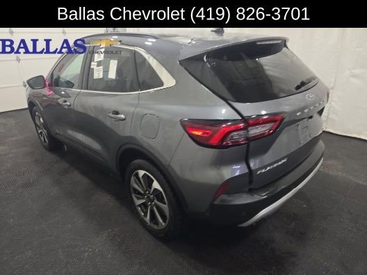 Used 2024 Ford Escape Platinum AWD/4WD image 6
