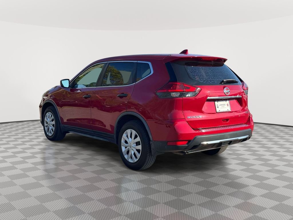 Used 2017 Nissan Rogue S FWD image 5