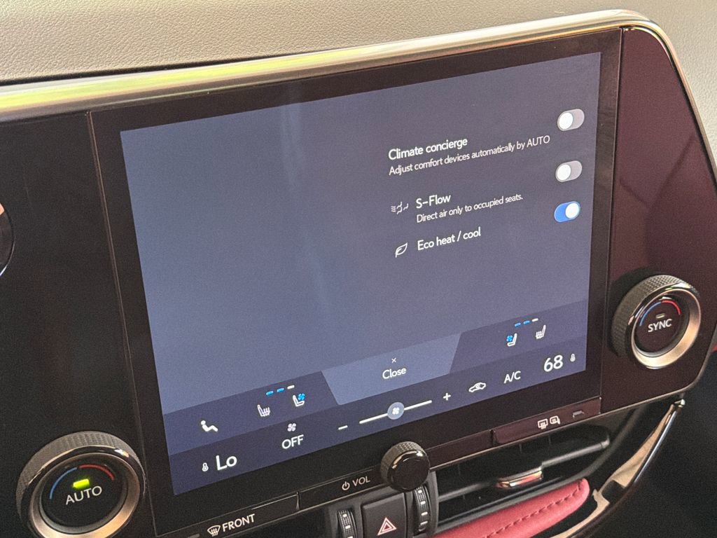 Used 2025 Lexus NX 250 FWD w/ Towing Package (2000 Lbs) image 9