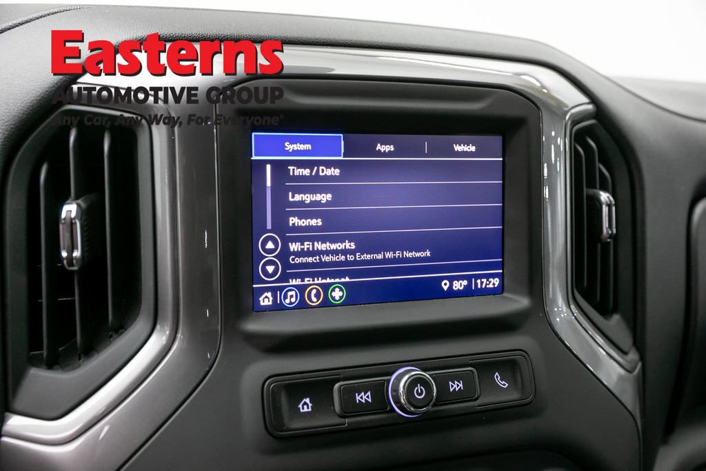 Used 2024 Chevrolet Silverado 1500 Custom AWD/4WD image 17