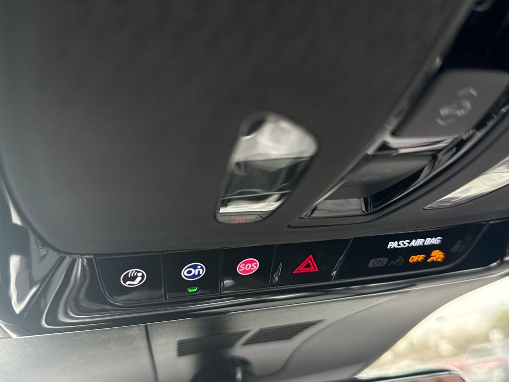 New 2026 Cadillac Lyriq Premium Luxury image 24