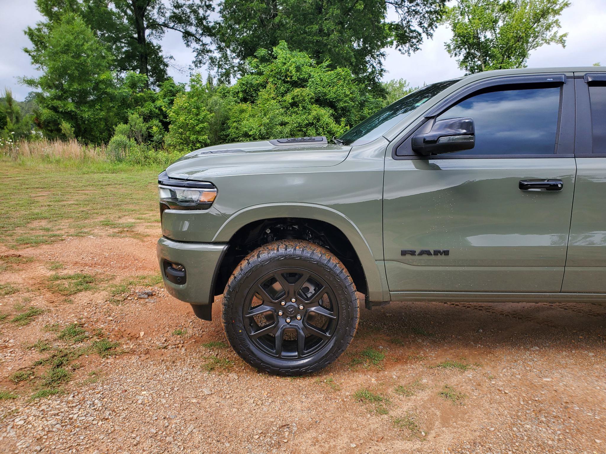 Used 2026 RAM 1500 Laramie w/ Night Edition AWD/4WD image 19