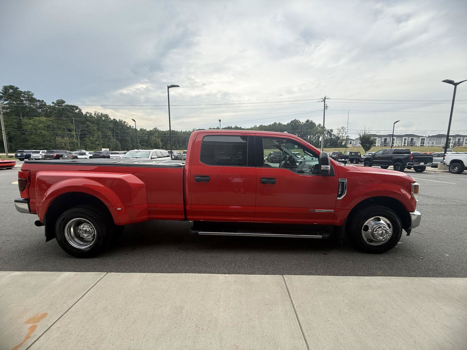 Used 2021 Ford F350 XLT w/ XLT Value Package RWD image 31
