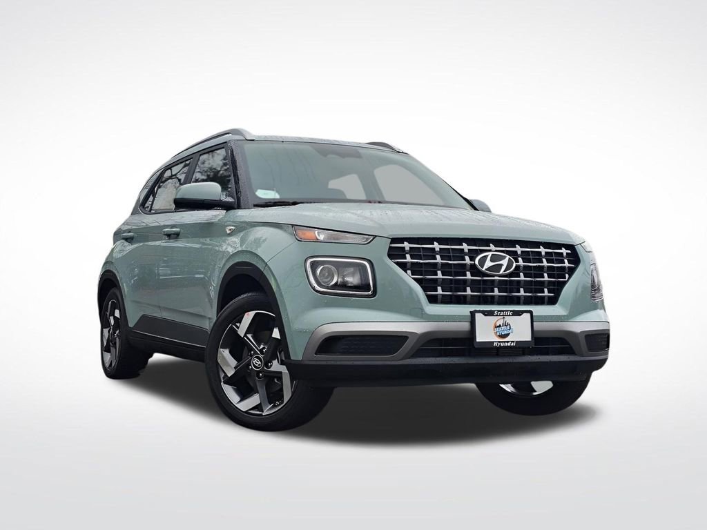 Used 2026 Hyundai Venue SEL image 7