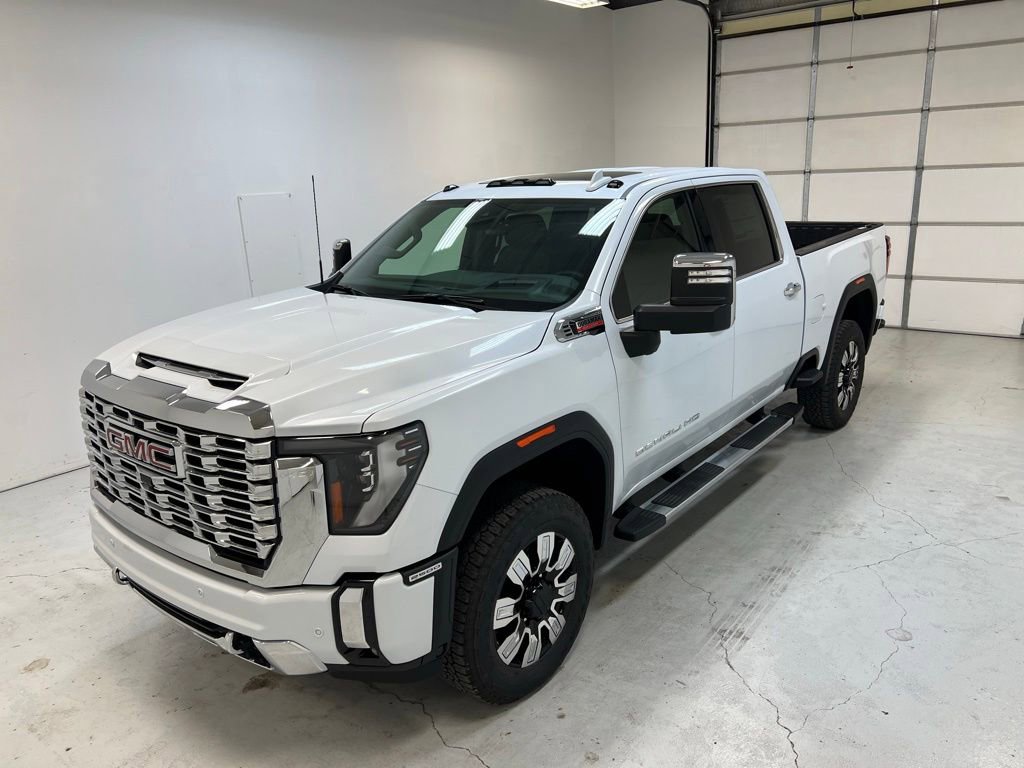 New 2026 GMC Sierra 2500 Denali w/ Denali Reserve Package AWD/4WD image 5