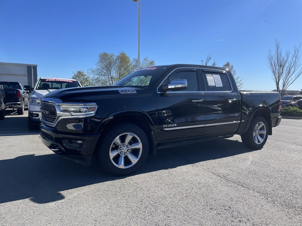 Used 2022 RAM 1500 Limited w/ Body-Colour Bumper Group image 3