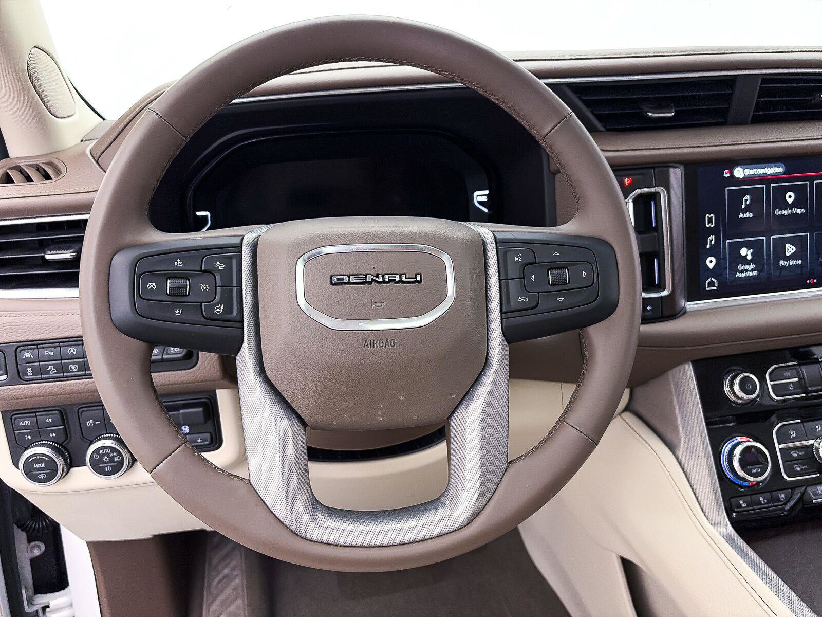 Used 2024 GMC Yukon Denali w/ Max Trailering Package AWD/4WD image 33