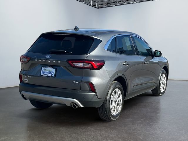 Used 2023 Ford Escape Active w/ Tech Pack #2 image 5