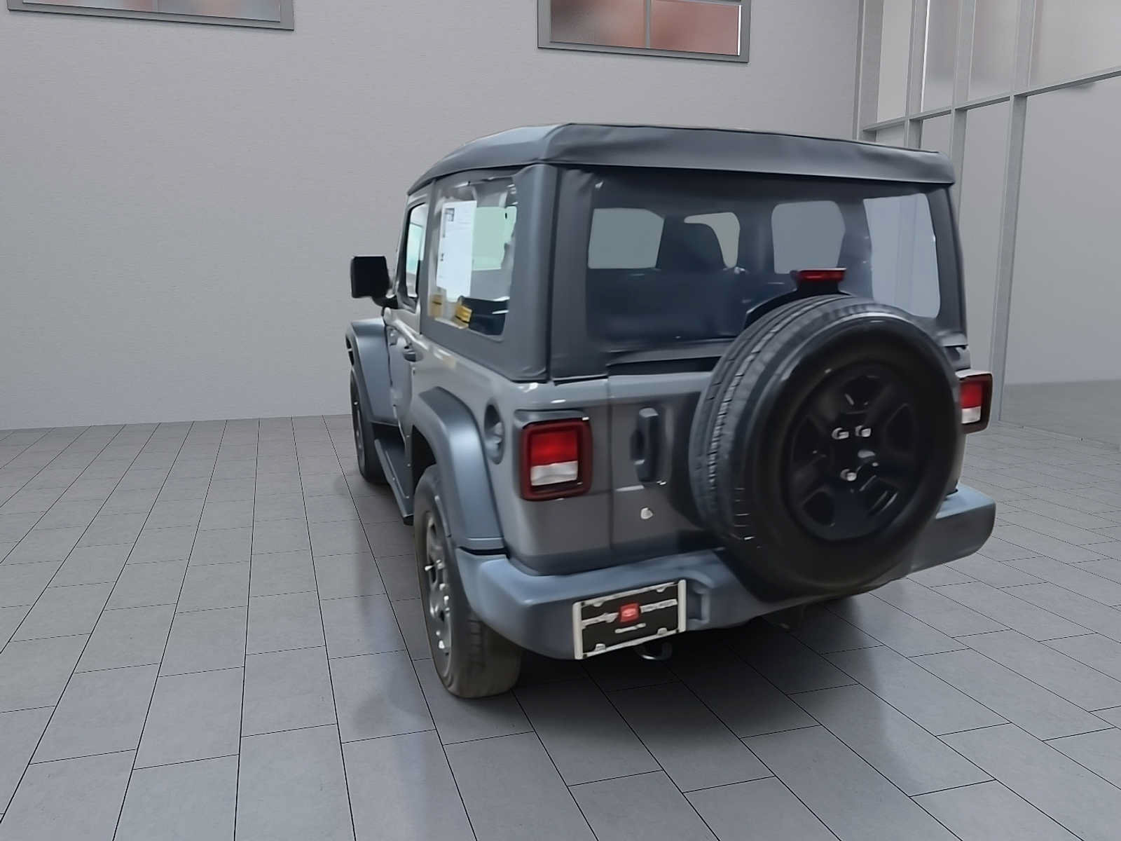 Used 2021 Jeep Wrangler Sport AWD/4WD image 7