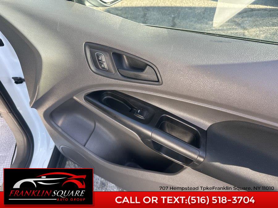 Used 2019 Ford Transit Connect XL image 21