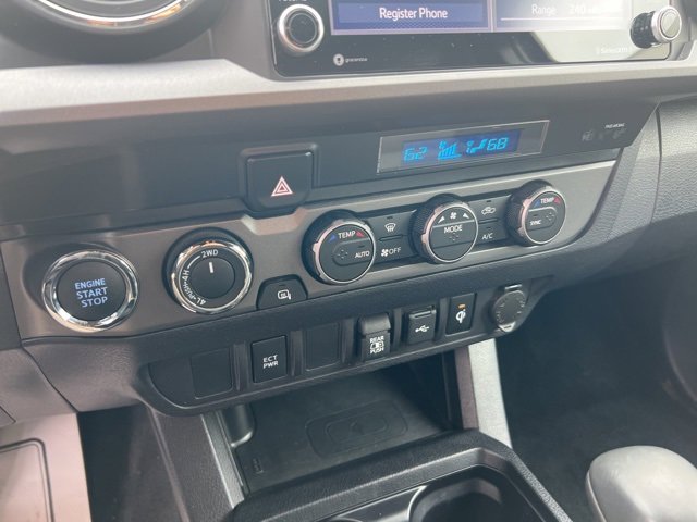 Used 2022 Toyota Tacoma TRD Off-Road image 14